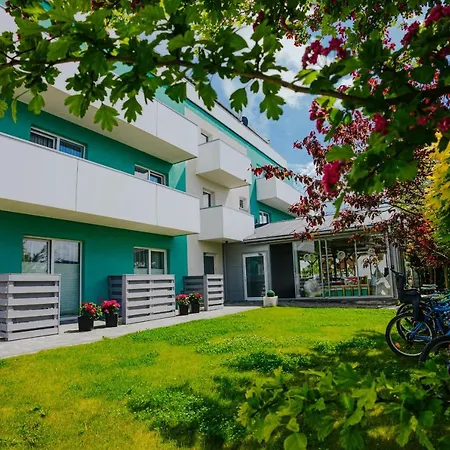 Feriested Osrodek Sea Star Premium Sarbinowo